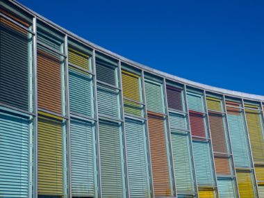 istockphoto_14804146-colourful-glass-facade.jpg